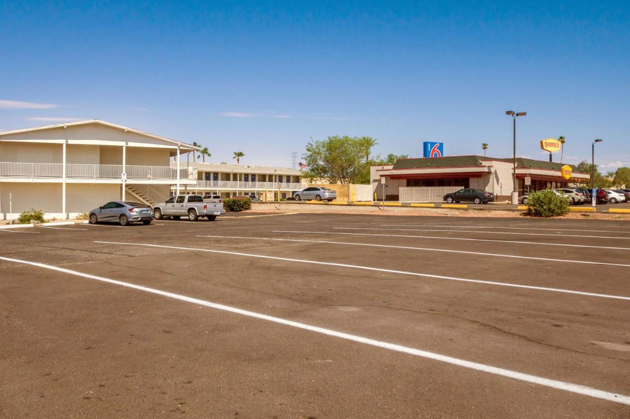 Motel 6-Youngtown, Az - Phoenix - Sun City Exterior photo